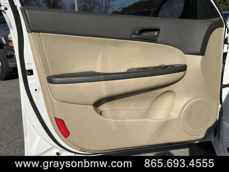 2011 Hyundai Elantra Touring GLS