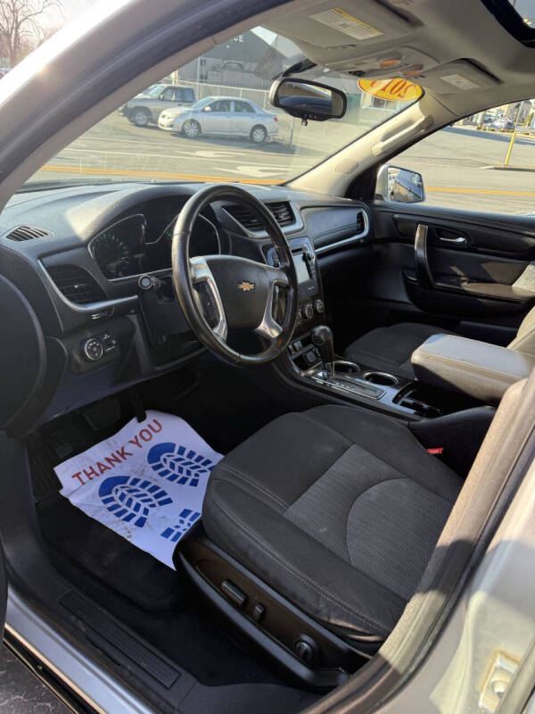 2016 Chevrolet Traverse LT