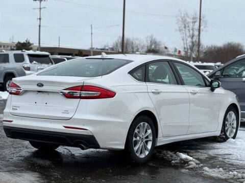 2020 Ford Fusion SE