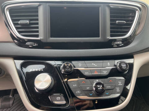 2019 Chrysler Pacifica Touring Plus