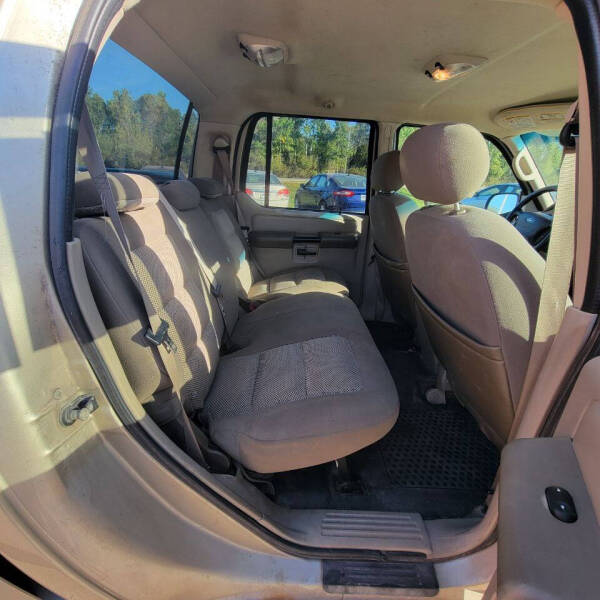 2003 Ford Explorer Sport Trac XLS