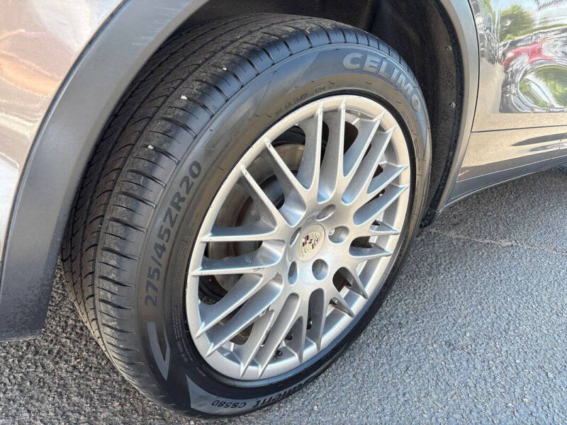 2013 Porsche Cayenne S