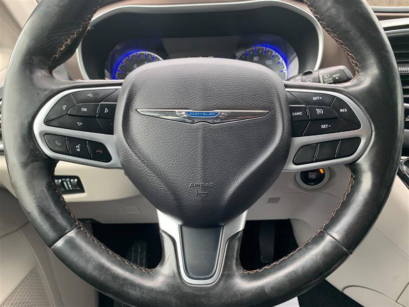 2019 Chrysler Pacifica Touring L
