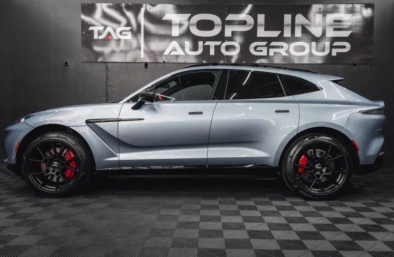 2021 Aston Martin DBX