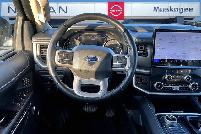 2023 Ford Expedition MAX XLT