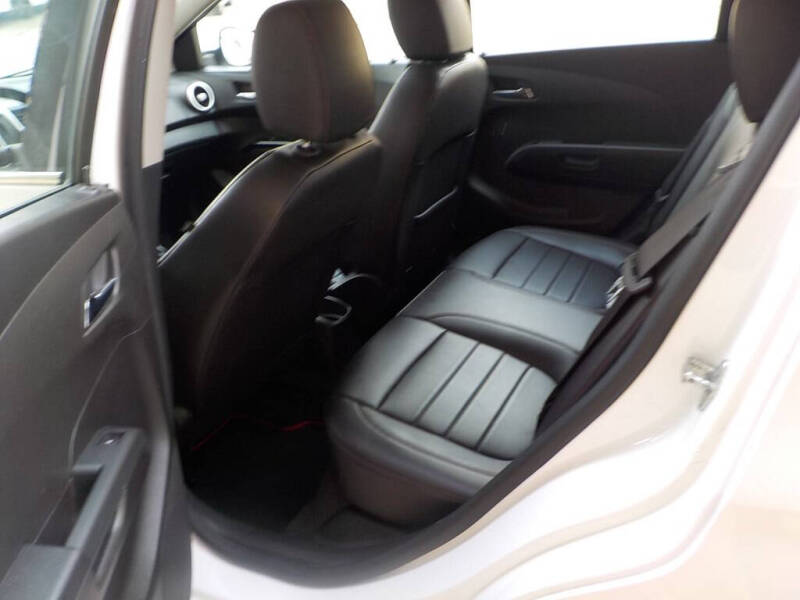 2017 Chevrolet Sonic Premier Auto