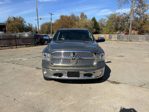2015 RAM 1500 Laramie