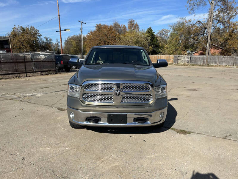 2015 RAM 1500 Laramie