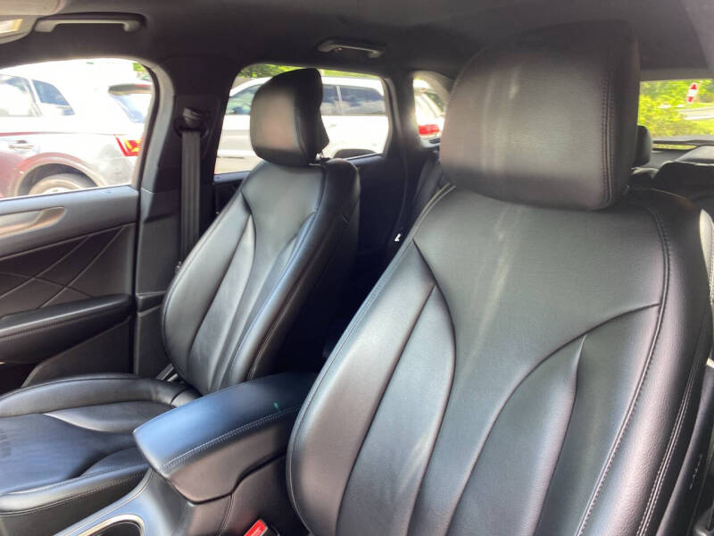 2019 Lincoln MKC Premiere