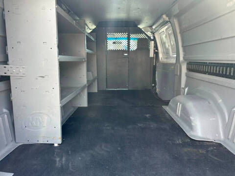 2011 Ford E-Series E-350 SD