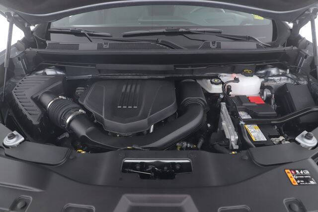 2025 GMC Acadia AT4