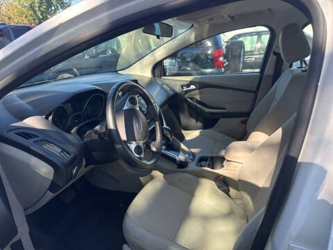 2012 Ford Focus SEL