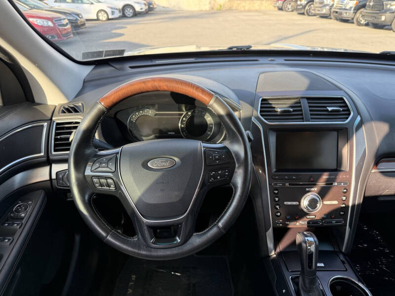 2016 Ford Explorer Platinum