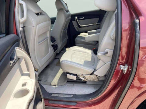 2011 GMC Acadia Denali
