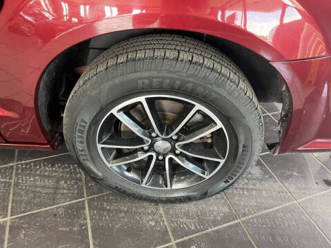 2018 Dodge Grand Caravan SE Plus