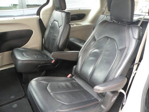 2018 Chrysler Pacifica Touring L