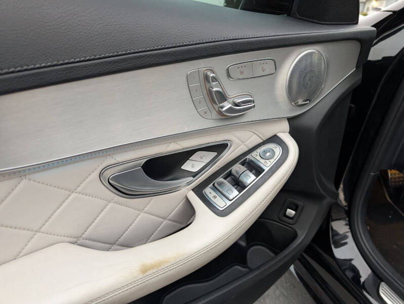 2016 Mercedes-Benz C-Class