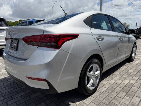 2022 Hyundai Accent SE