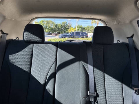 2011 Nissan Versa 1.8 S