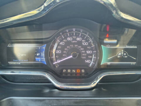 2019 Lincoln MKT Reserve