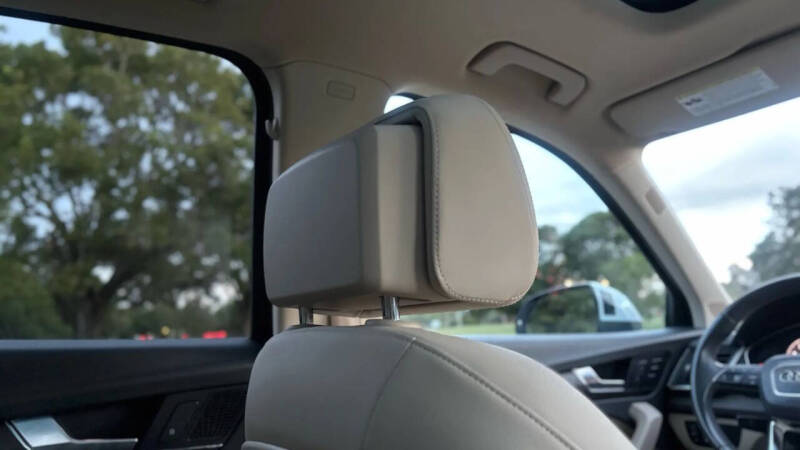 2019 Audi Q5 quattro Premium Plus 45 TFSI