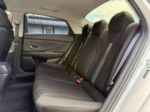 2022 Hyundai Elantra