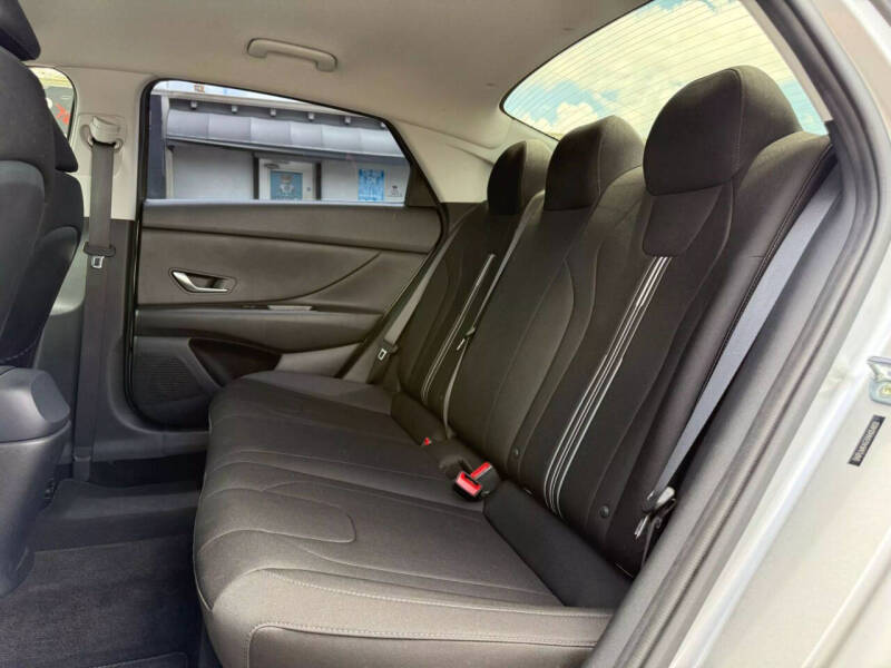 2022 Hyundai Elantra