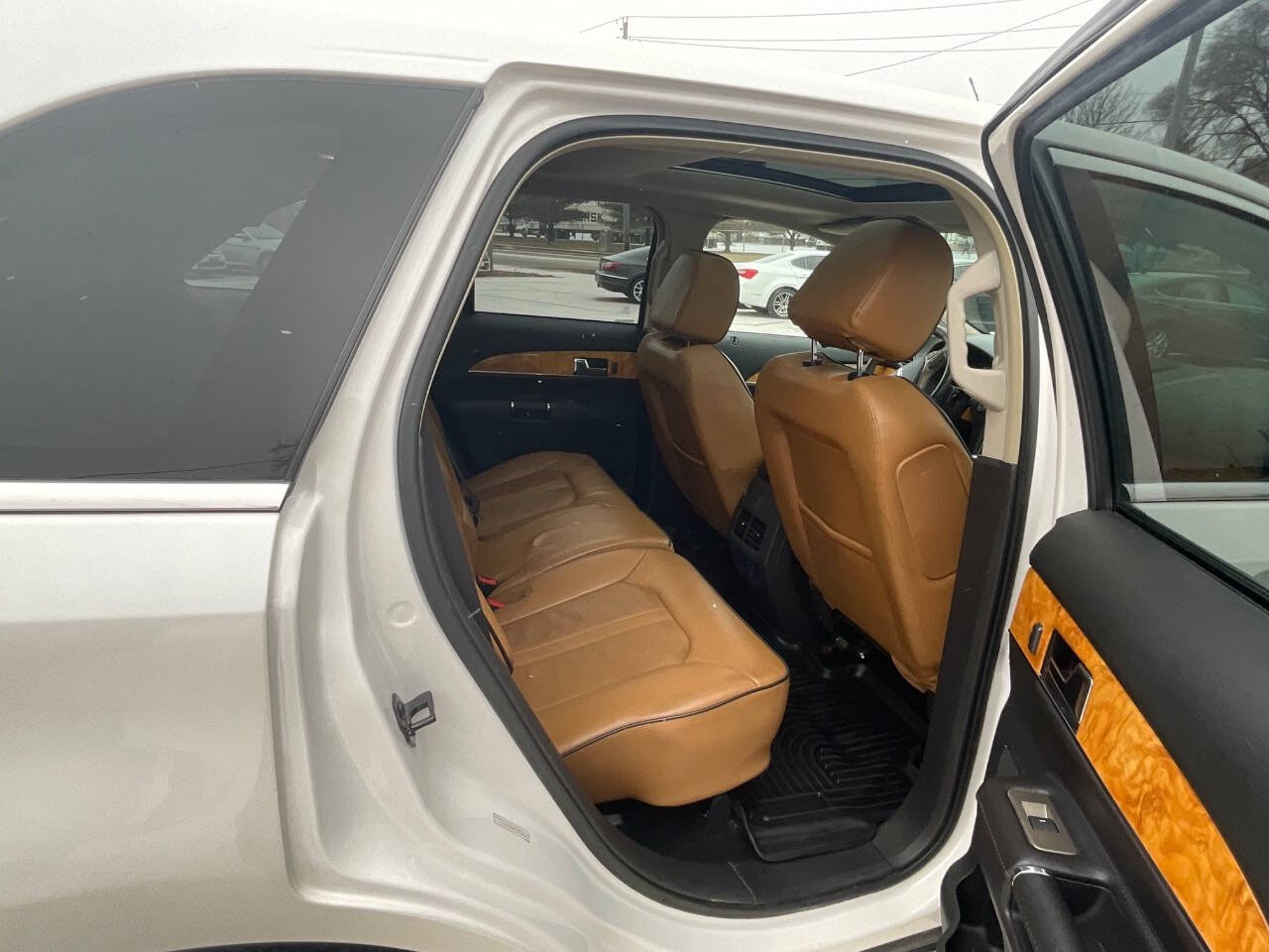 2015 Lincoln MKX for sale at Auto Connection in Waterloo, IA