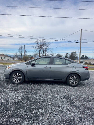 2021 Nissan Versa SV