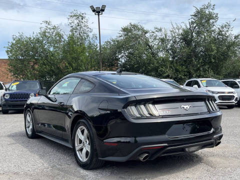 2020 Ford Mustang EcoBoost