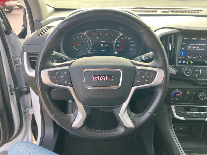 2023 GMC Terrain SLT