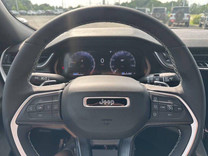 2025 Jeep Grand Cherokee L Altitude X