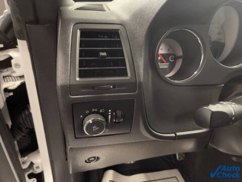 2014 Dodge Challenger SRT8