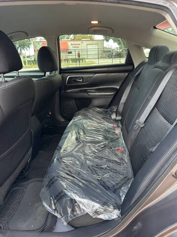 2017 Nissan Altima 2.5 SV