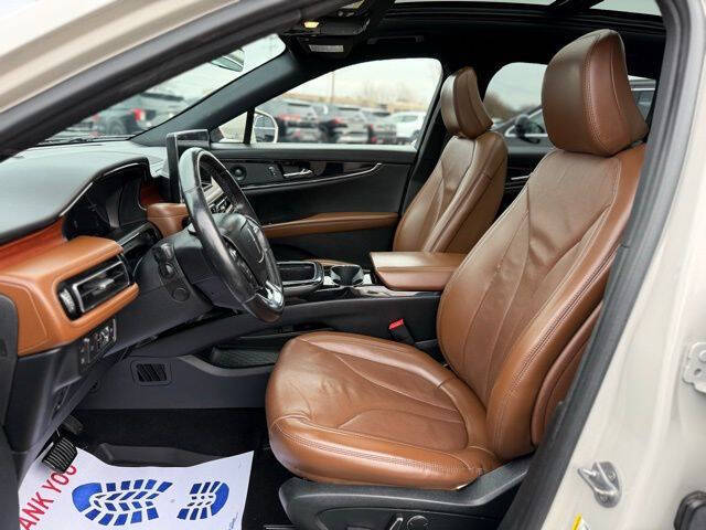 2022 Lincoln Nautilus Reserve