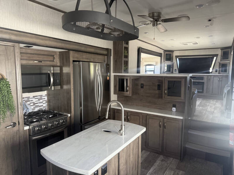 2021 Forest River Sierra