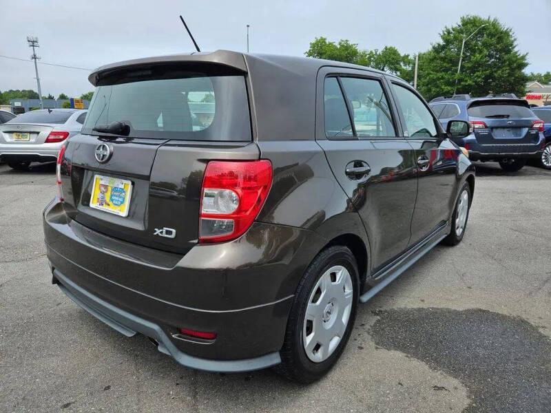 2011 Scion xD