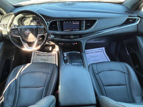 2022 Buick Enclave Essence