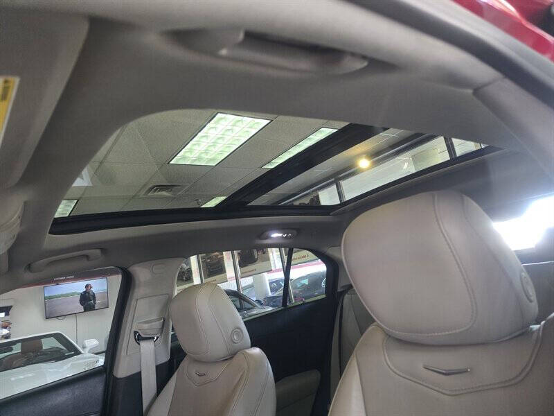 2019 Cadillac XT4 Premium Luxury