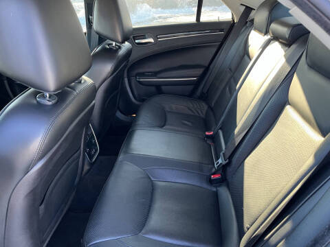 2018 Chrysler 300 Limited