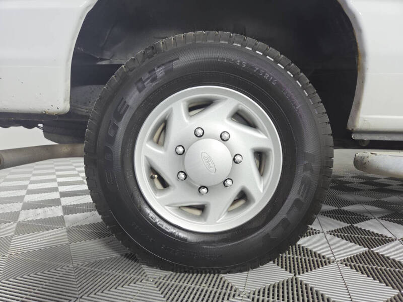 2013 Ford E-Series E-250