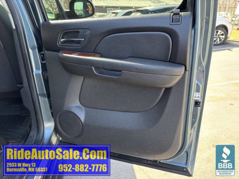 2011 Chevrolet Avalanche LS