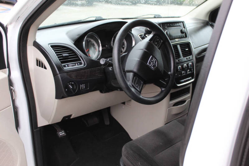 2016 Dodge Grand Caravan SE