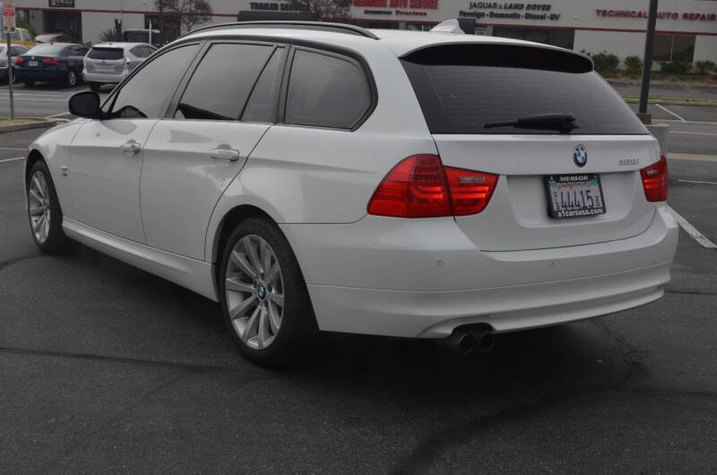 2011 BMW 3 Series 328i xDrive