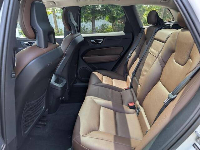 2018 Volvo XC60 T6 Momentum