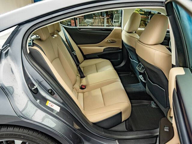 2019 Lexus ES 350