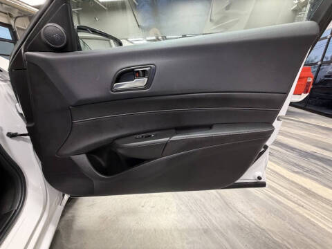 2019 Acura ILX w/Premium