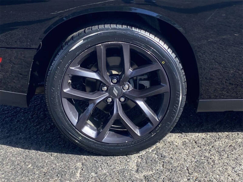 2022 Dodge Challenger SXT