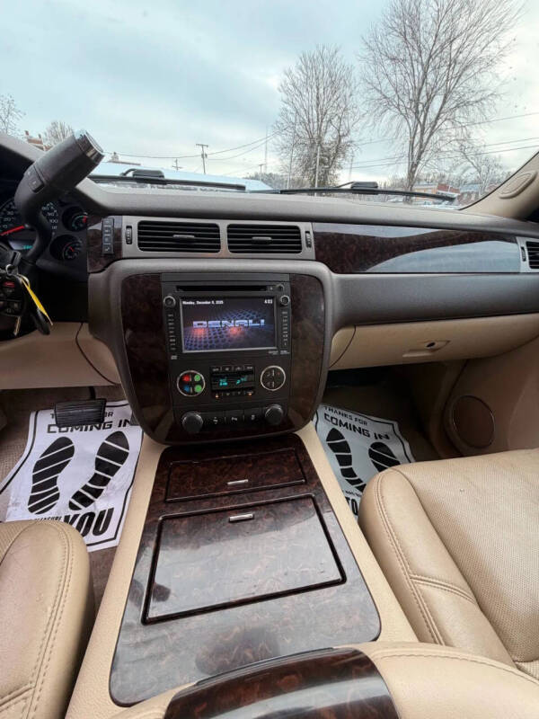 2014 GMC Yukon XL Denali