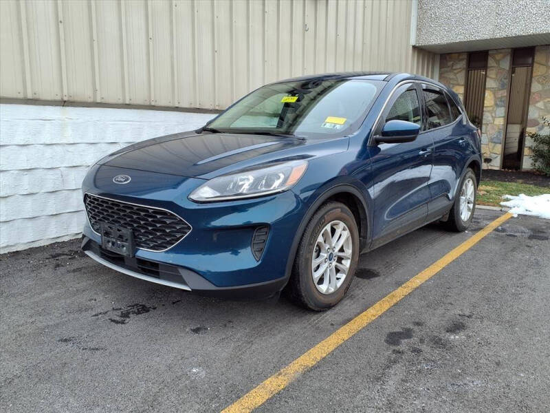 2020 Ford Escape SE
